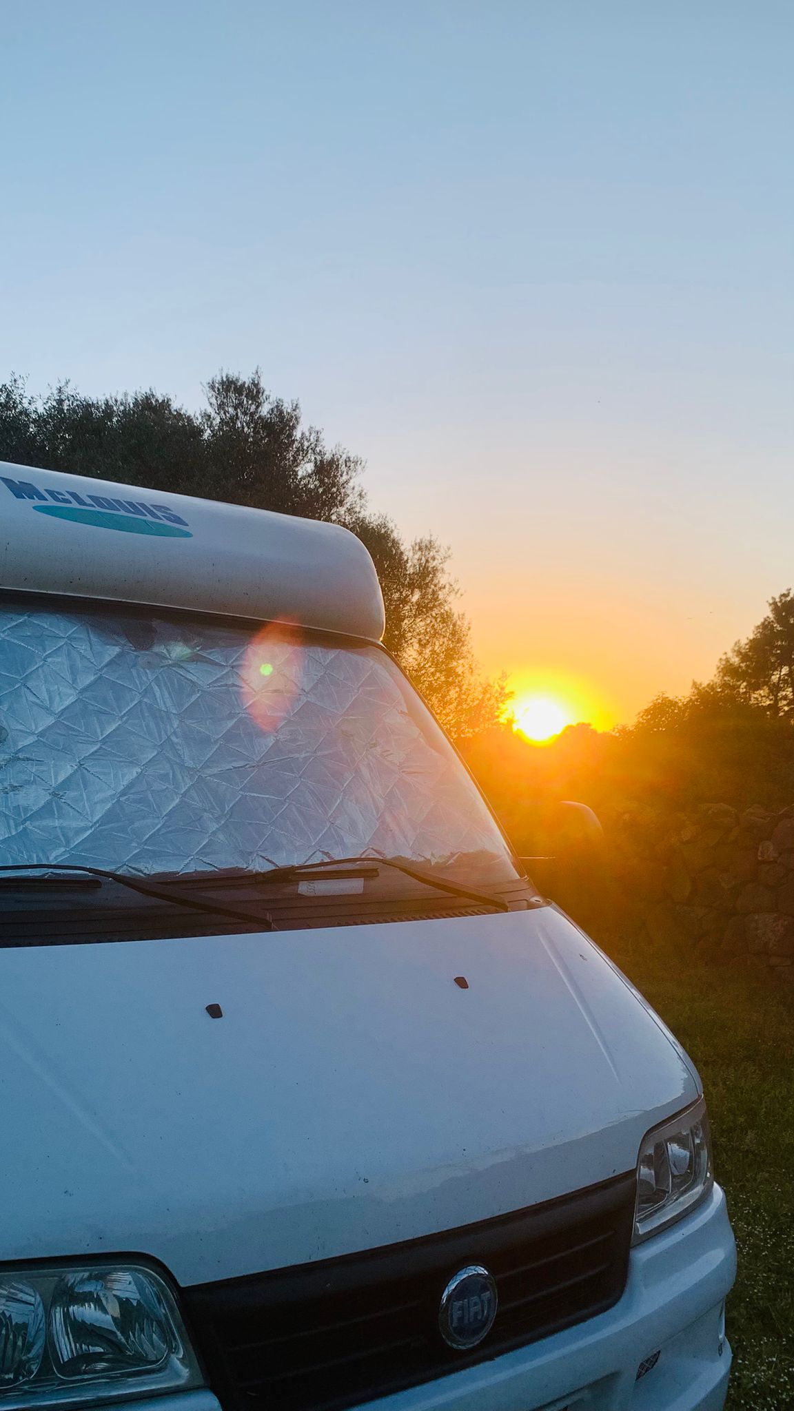 Camper al tramonto